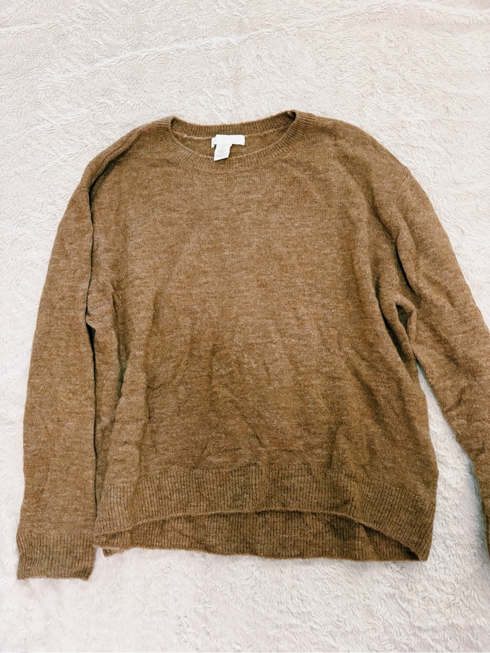 H&M Women's Scoop/Crewneck Sweater in Brown